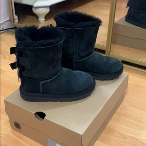 Girls uggs